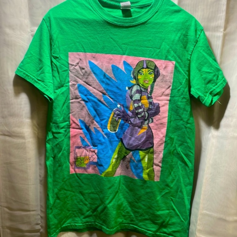Alien graffiti art print shirt